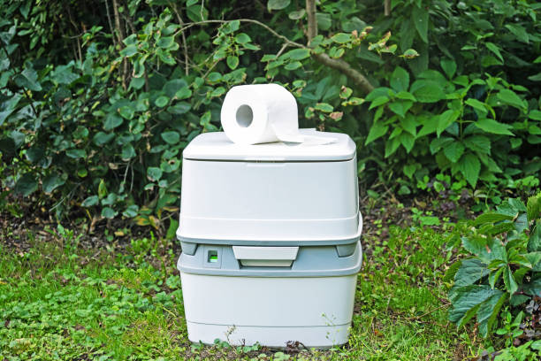 Best Best portable toilet rental  in Sumner, IL